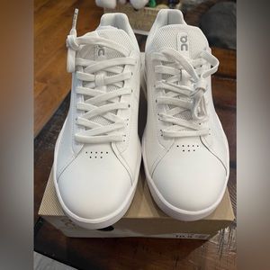 Women’s The Roger Advantage Sneakers